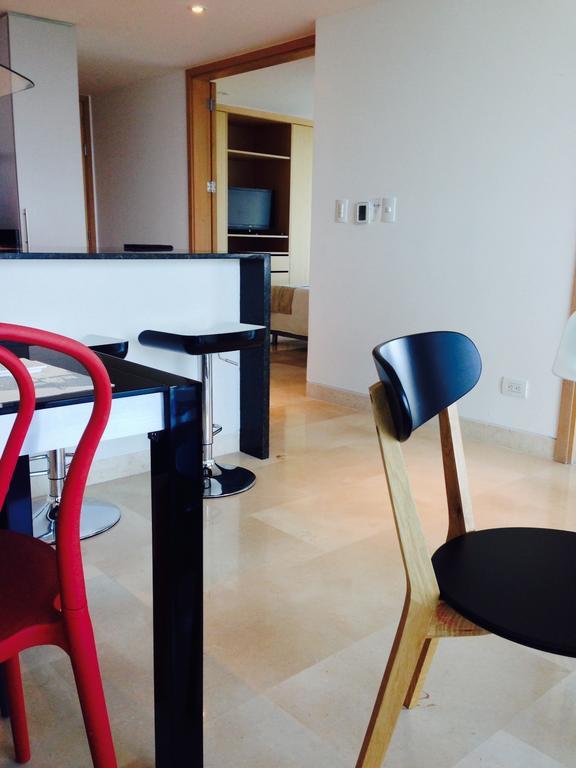 Luxury Apartment In Ocean Pavillion Hotel Cartagena Room photo